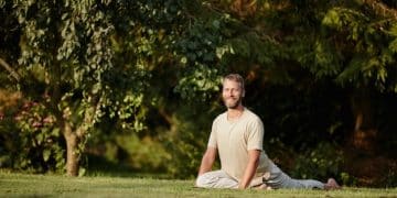 How Mindfulness Meditation Can Reduce Anxiety by 25% in US Adults by 2025 - Cover Image
