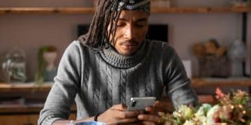 Is Your Social Media Use Affecting Your Mental Health? A US Study Analysis - Cover Image
